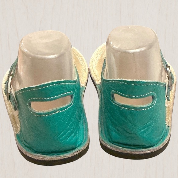 Softstar Merry Jane SIZE 6 WIDE Metallic Gold /Turquoise Leather Minimalist Shoe - Picture 5 of 12